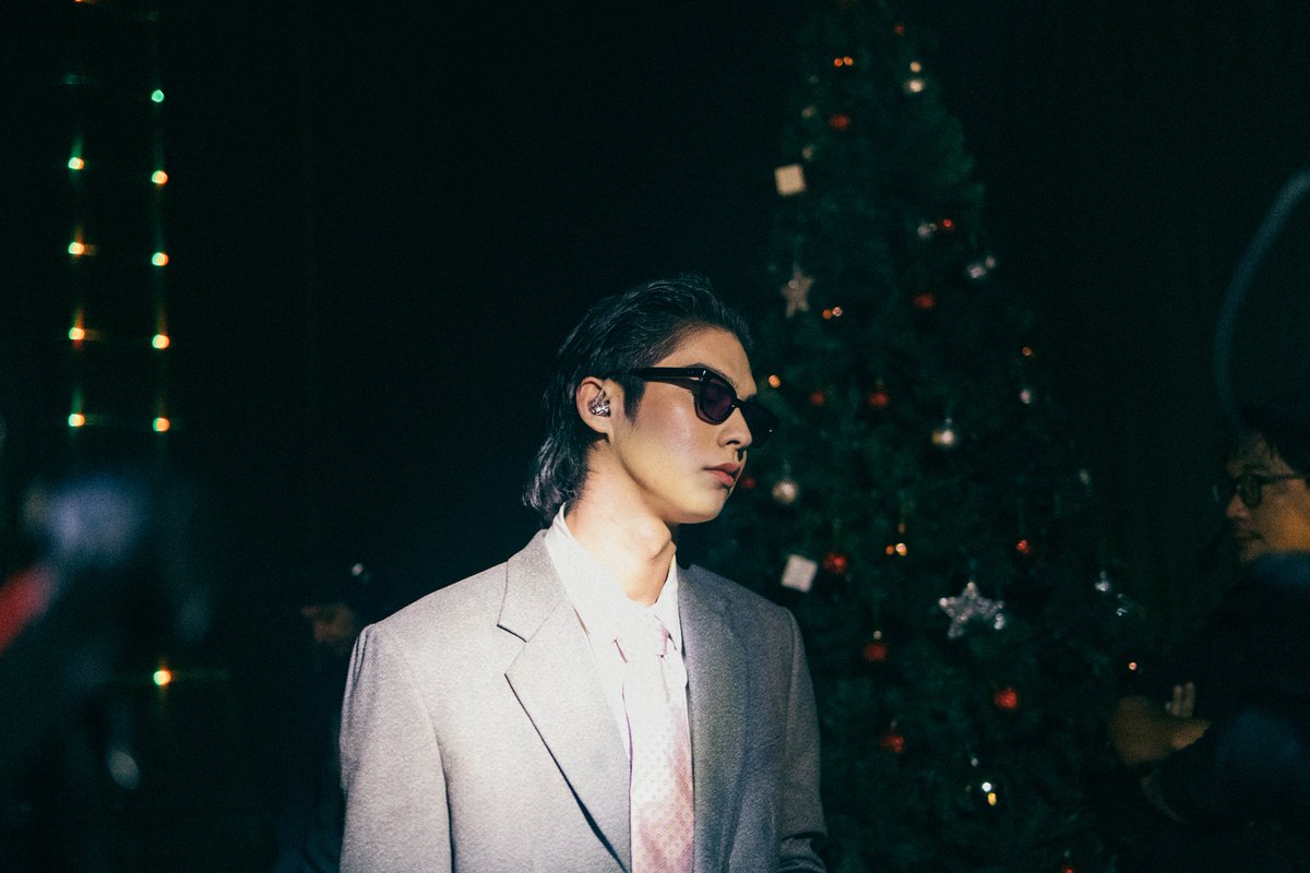 mayaonline2002's tweet photo. HAPPY TIME HAPPY MOMENT 🎉✨️💕 เติมเต็มความสุขสร้างความทรงจำไปกับ  "ไบร์ท วชิรวิชญ์" ใน BRIGHT’S HOME PARTY BRIGHT THE FIRST FAN MEETING Presented by Lazada งานแฟนมีตเดี่ยวครั้งแรก!! ที่อบอุ่นสไตล์โฮมมี่ ปล่อยจอยไปกับปาร์ตี้ที่รายล้อมด้วยครอบครัว, เพื่อนพ้อง และแฟนๆ นับพัน 

รับชมภาพทั้งหมดจาก #Cloud9Ent ♾️https://t.co/cAFJGLaCFv

#BRIGHTsHomeParty #bbrightvc  #MAYATVOFFICIAL