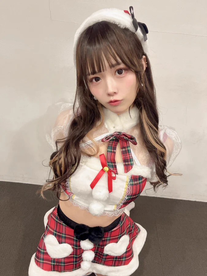 Asian girl Christmas costume