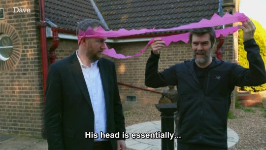 taskmastererer's tweet photo. Merry Christmas 🎄 https://t.co/RkIuoMwiVa