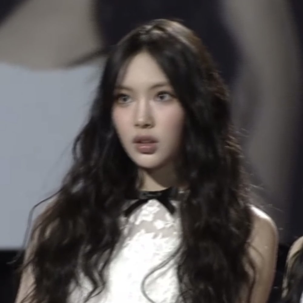 MHDHH227's tweet photo. lee hyein at the SBS Gayo Daejon 2023; a very much needed thread. https://t.co/CG8CZpoXvc