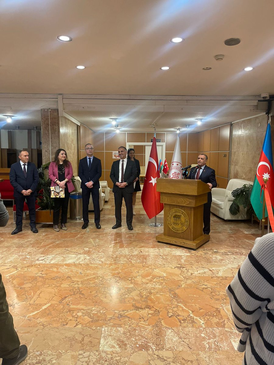 culture_gov_az's tweet photo. Azərbaycan Milli Kitabxanasının 100 illik yubileyi TÜRKSOY-da qeyd edilib
Ətraflı: https://t.co/hvboFNVpqX
#Azərbaycan #TÜRKSOY #MədəniyyətNazirliyi #MilliKitabxana #mədəniyyət #kitab #yubiley https://t.co/yi8QdVDMgK