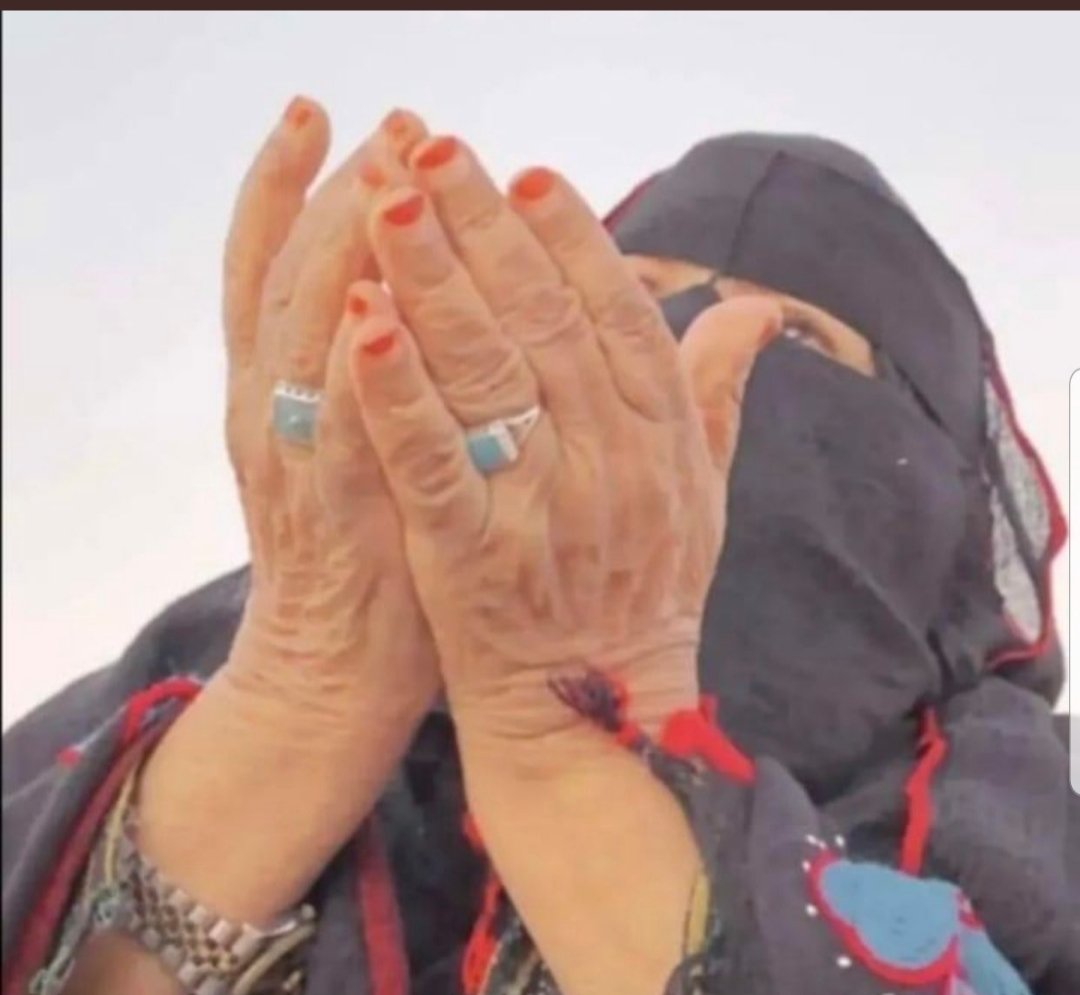 هل للمرأة قلبين❗️

 نعم 🤔
ﺃﺛﺒﺖ ﺍﻟﻘﺮﺁﻥ ﺃﻥ ﻟﻠﻤﺮﺃﺓ ﻗﻠﺒﻴﻦ ..!! ﻓﻲ ﺇﺣﺪﻯ ﺍﻟﻤﺤﺎﺿﺮﺍﺕ ﺍﻟﺘﻲ ﺗﻀﻢ ﺍﻟﻌﺪﺩ ﺍﻟﻜﺒﻴﺮ ﻭﺍﻟﻜﺒﻴﺮ ﻣﻦ ﺍﻟﻄﻼ‌ﺏ .. ﻛﺎﻥ ﺍﻟﺪﻛﺘﻮﺭ ﻳﺘﺤﺪﺙ ﻋﻦ ﺍﻟﻘﺮﺁﻥ ﺍﻟﻜﺮﻳﻢ ﻭﻣﺎ ﻳﺤﻤﻠﻪ ﻣﻦ