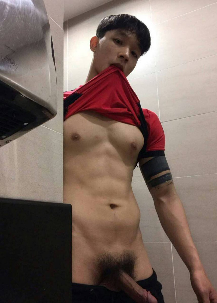 zfan58333's tweet photo. 流口水了吗🤤 https://t.co/vVOQEyrNOu