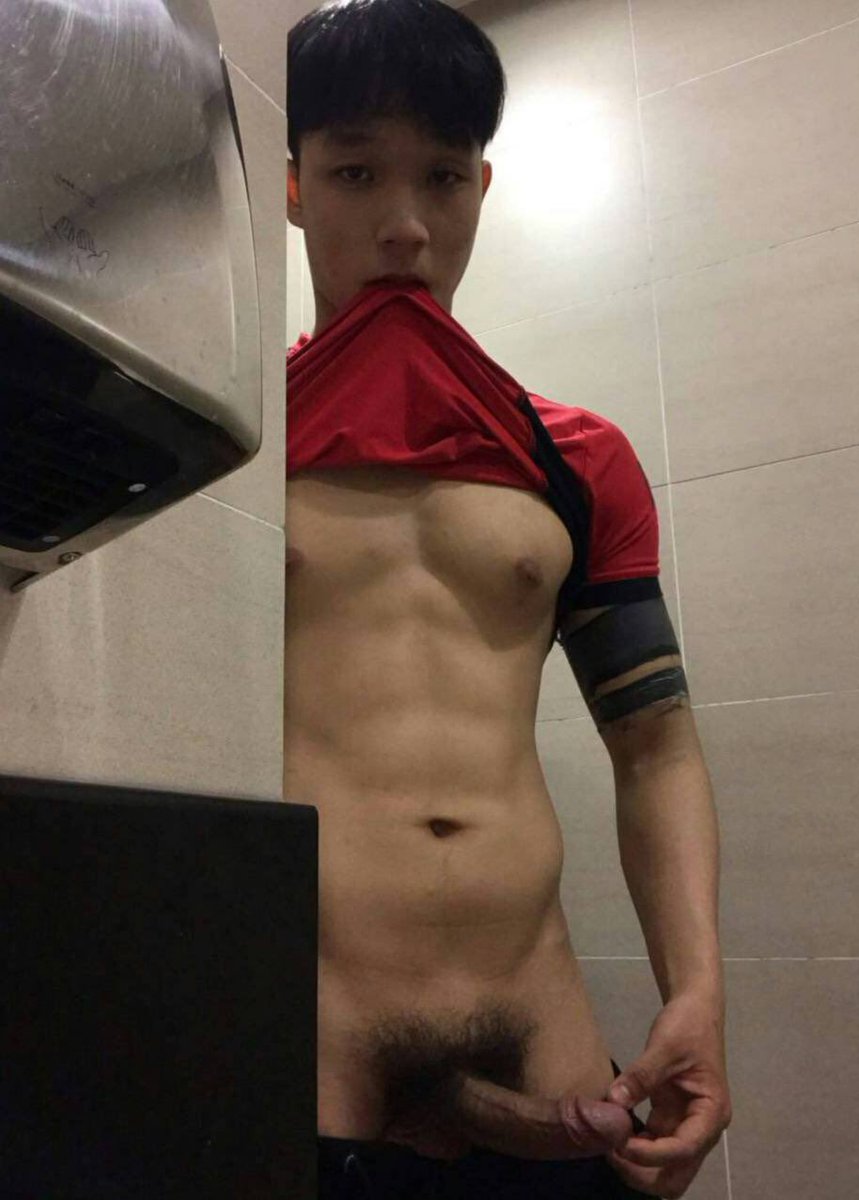 zfan58333's tweet photo. 流口水了吗🤤 https://t.co/vVOQEyrNOu