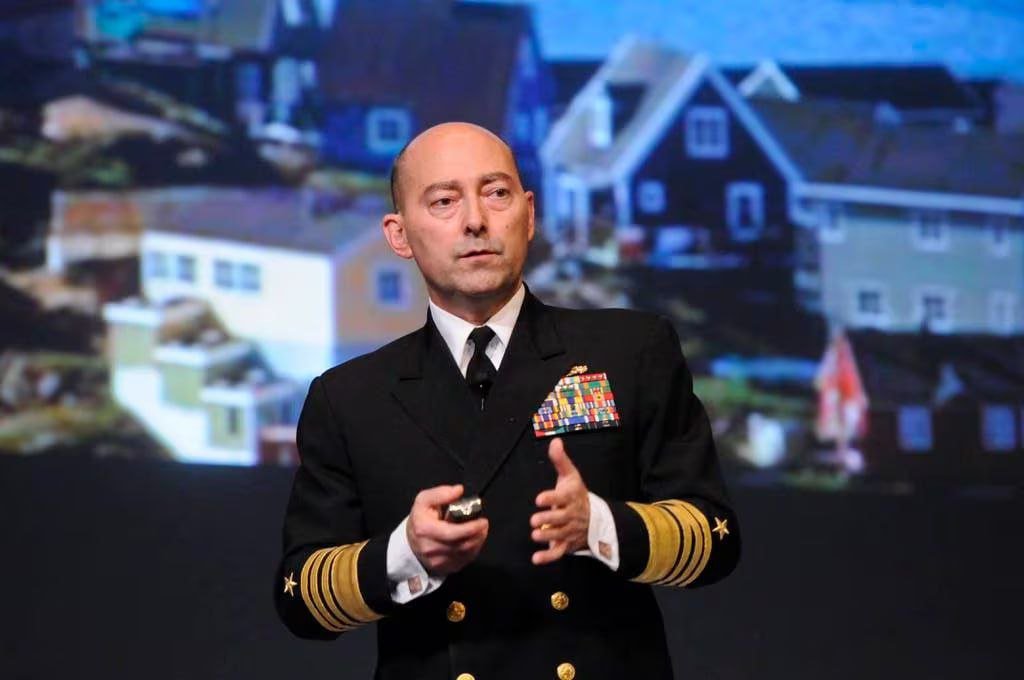 Half of the Russian army was destroyed without the participation of a single American soldier. At the same time, only 5% of our annual defense budget was spent. We must continue to support Ukraine," said James Stavridis, former Supreme Allied Commander of NATO.

Stavridis called