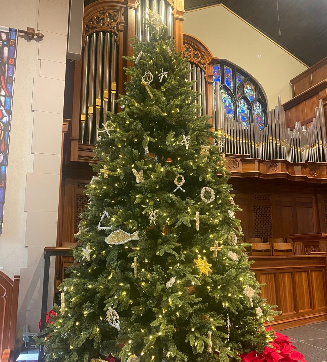 TheRedShirtGuys's tweet photo. Merry Christmas, Columbia! 

"The Word became flesh and made his dwelling among us. We have seen his glory, the glory of the one and only Son, who came from the Father, full of grace and truth." John 1:14 https://t.co/kC5KsHD7E0
