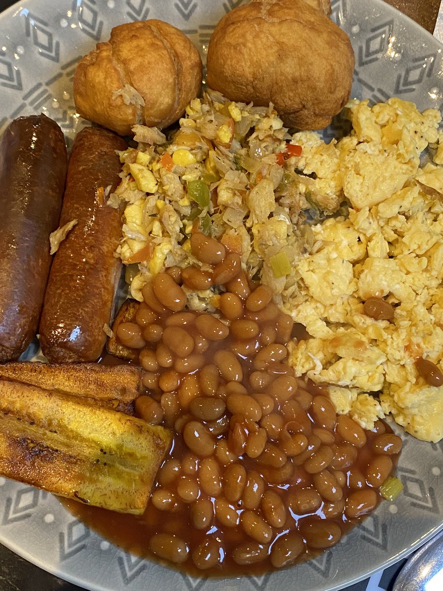 Mik3z_'s tweet photo. Life hack: Marry Jamaican https://t.co/tXnoMia9Bi