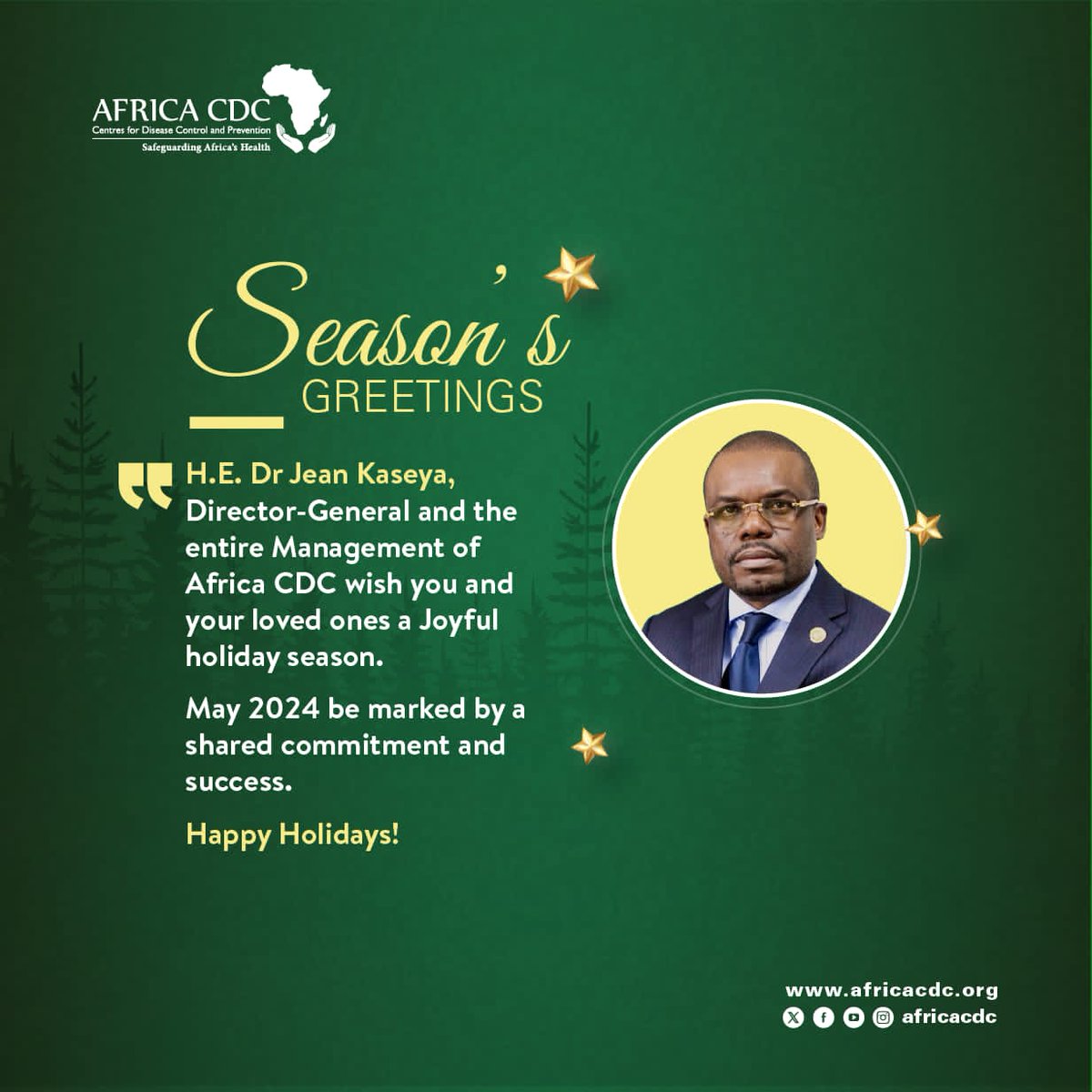 H.E. Dr @JeanKaseya2 and the entire management of the @AfricaCDC wish you and your loved ones a Merry Christmas and a Happy New Year.

May the spirit of Christmas bring you hope and inspiration for the coming year.🎄🎊🌽🎈✨