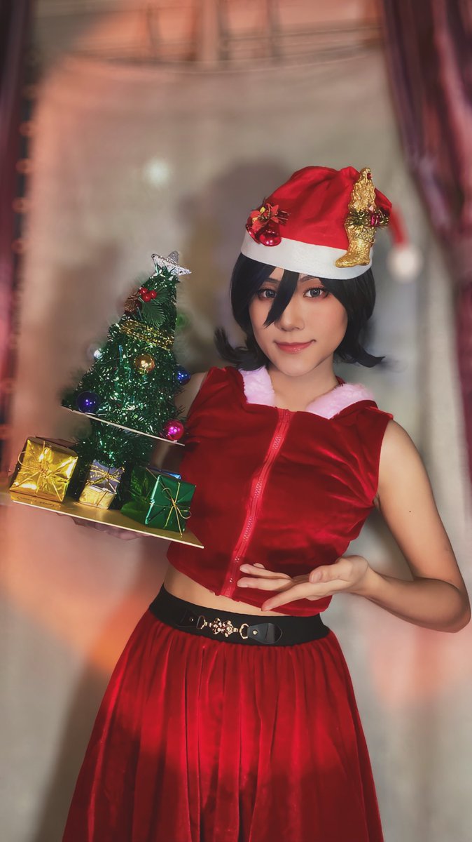 ladyrockse's tweet photo. Merry Christmas from Rukia 🎄❤️ https://t.co/U4OGJwTSYp