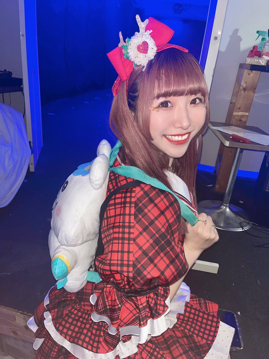 osu_rika's tweet photo. んぽちゃむとライブするアイドルはこちら https://t.co/HgOifSmZLQ
