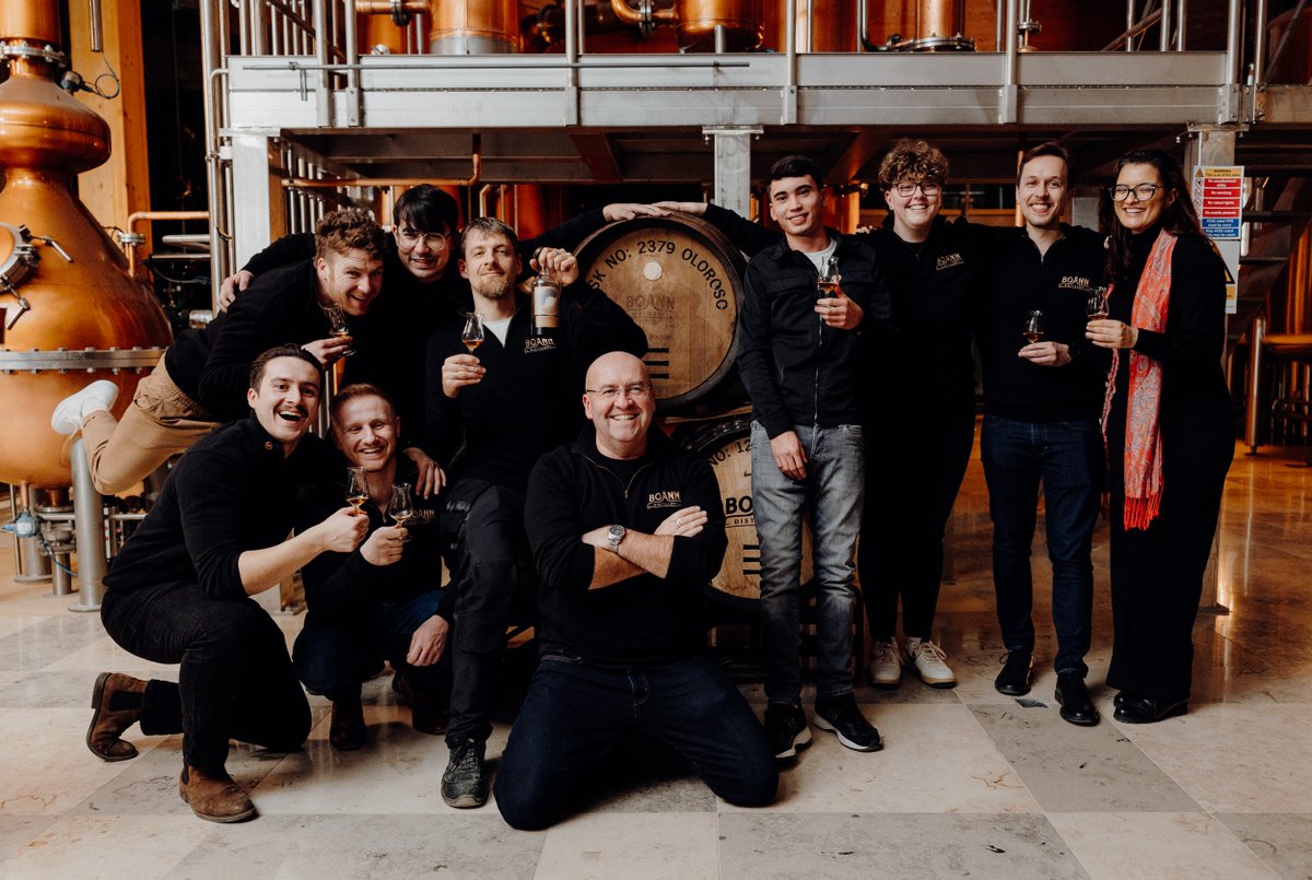Boanndistillery's tweet photo. Wishing everyone a safe and happy Christmas from the Cooney family, and all at @BoannDistillery and the very best for 2024, sláinte!🎄🥃
#boanndistillery #irishdistillery #irishwhiskey #whiskey #distillery #singlepotstill #discoveririshwhiskey #irishwhiskey360 #familyowned https://t.co/0dUWyRWaSU