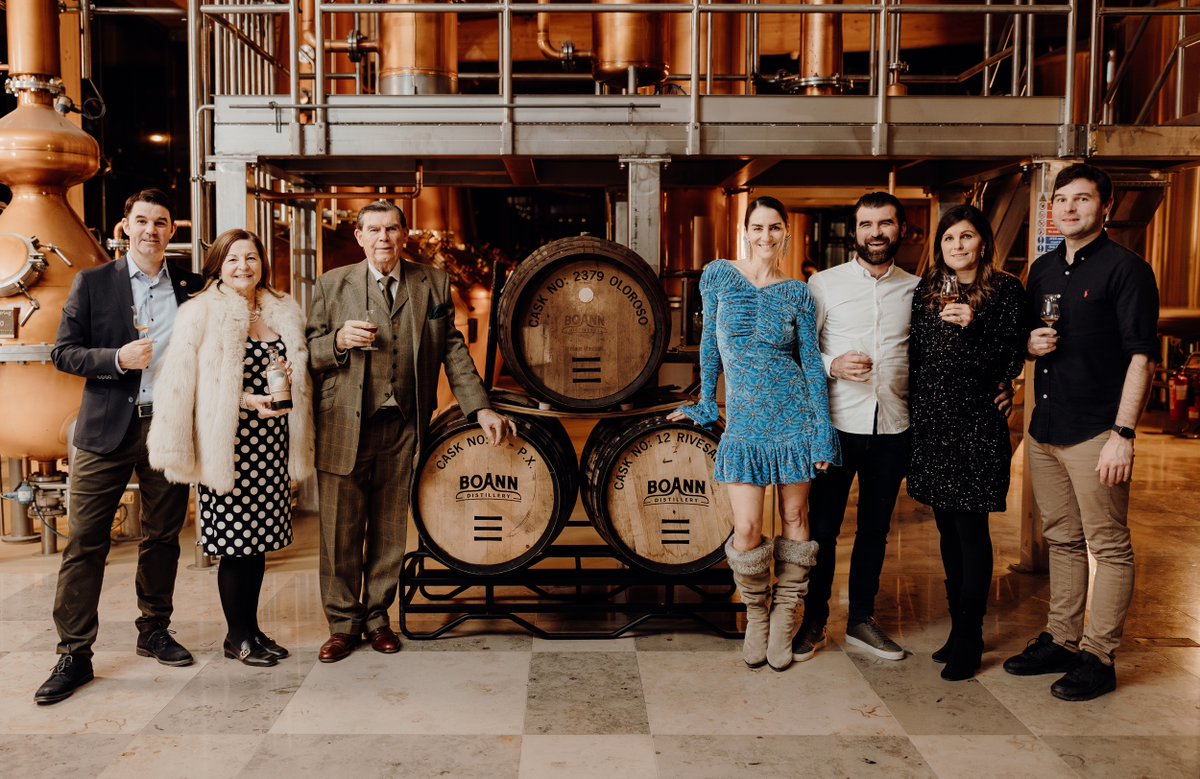 Boanndistillery's tweet photo. Wishing everyone a safe and happy Christmas from the Cooney family, and all at @BoannDistillery and the very best for 2024, sláinte!🎄🥃
#boanndistillery #irishdistillery #irishwhiskey #whiskey #distillery #singlepotstill #discoveririshwhiskey #irishwhiskey360 #familyowned https://t.co/0dUWyRWaSU