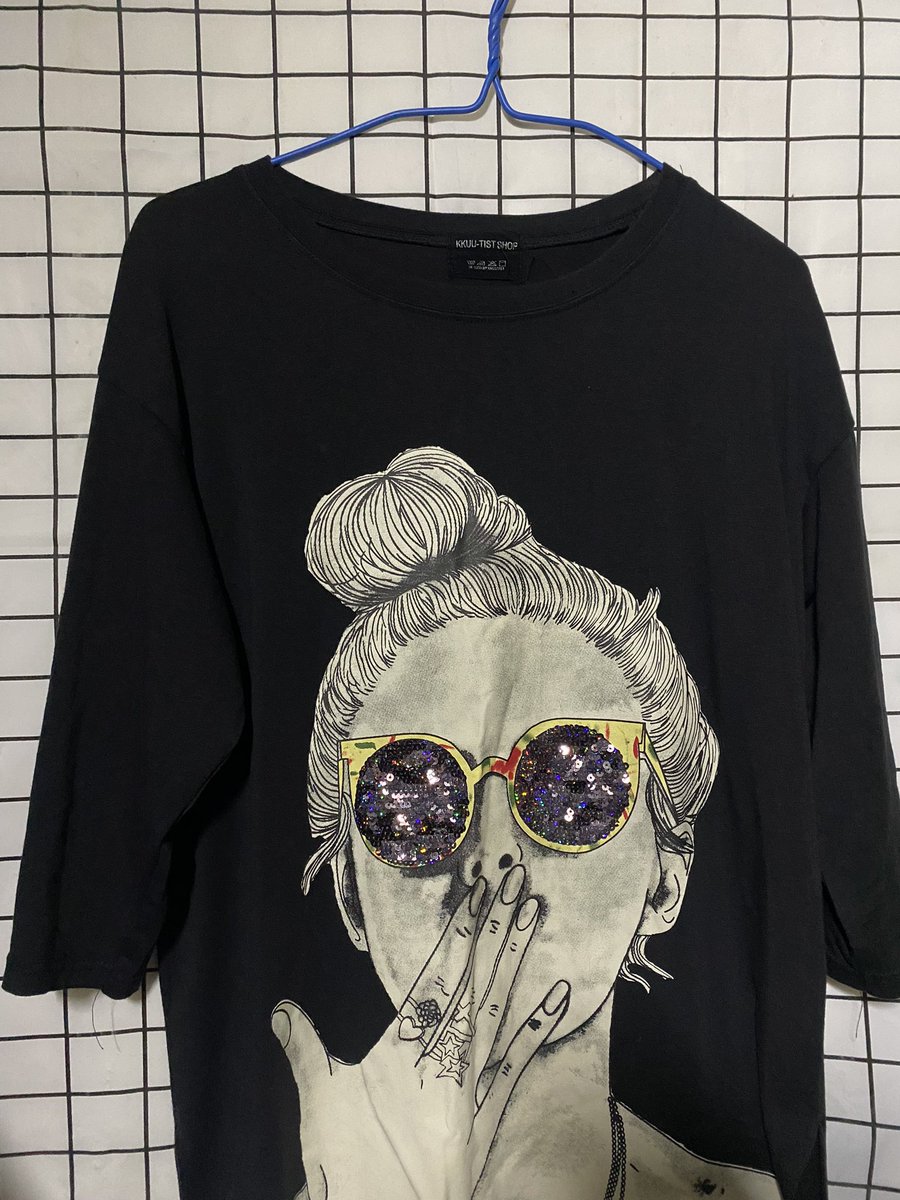 Geeeee1999's tweet photo. เสื้อแฟชั่น💖 ฟรีไซต์ ราคา 129 บาทส่งฟรี
สนใจสอบถามเพิ่มเติมdmมาได้เลยน๊า
#พร้อมส่ง #มือสอง #ส่งต่อเสื้อผ้ามือสอง 
#เสื้อผ้ามือสอง #เสื้อผ้ามือสองราคาถูก #เสื้อผ้ามือสองสภาพดี #เสื้อผ้ามือ2 https://t.co/qo47bIa2LS
