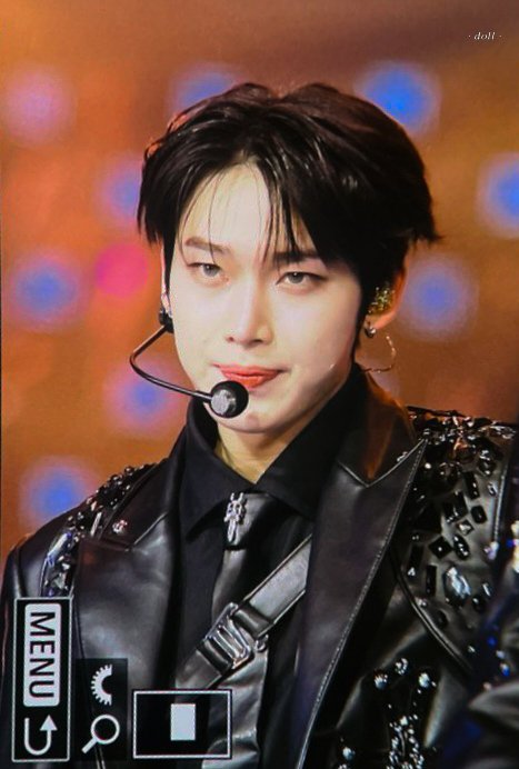 doll_ksn's tweet photo. 231225 SBS가요대전

#선우 #ソヌ #SUNOO
#엔하이픈 #ENHYPEN https://t.co/iFlNhMac84
