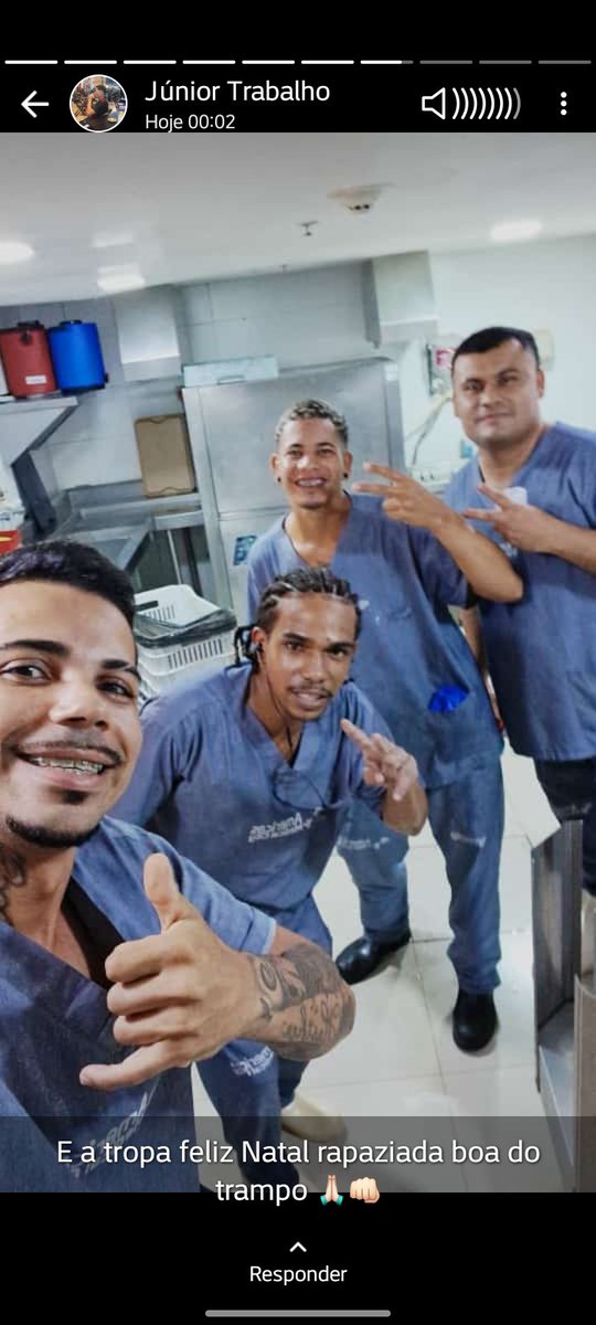 Thiago27304573's tweet photo. Feliz natal... 
Bloco tá doido pra ir pra rua ... https://t.co/hDcTRU6DZu