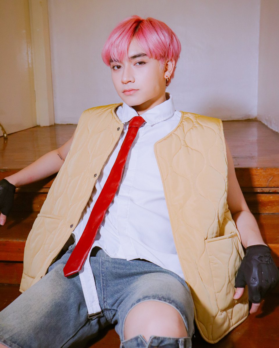[KABATIRAN]

Aside from the Holidays, we will also be celebrating #ALAMAT_Jao Birthday in a bit.

Dont forget to use our tags below. Pls help repost!

Tags:
TwentyOne JAOmazingYears
#JAOMainSlayerDay