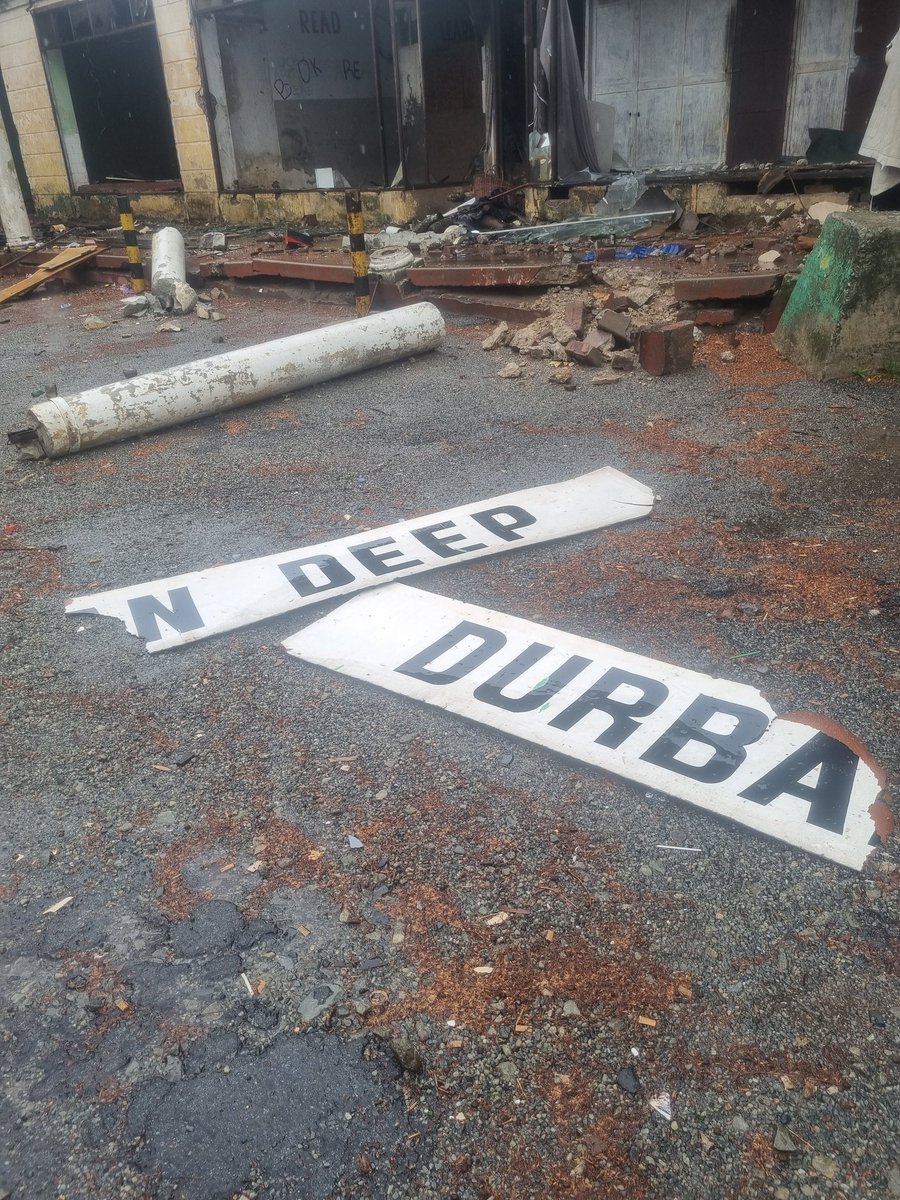 cora_bailey's tweet image. 