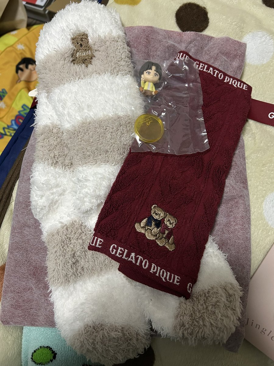 みぽりんありがとう本当に😭🫶🏻🫶🏻🫶🏻
偶然にも今日受取りになったからクリスマスプレゼントにもなった😭❤️笑
エスパーかな、って疑うくらい欲しかったラインナップなんだけど😭❤️❤️❤️