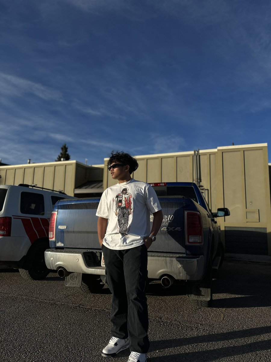 MeruCarlof's tweet photo. Merry Christmas y’all🥳 https://t.co/VZep7msTmK