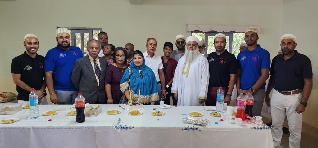 Bohras_EAfrica's tweet photo. The @dawoodi_bohras renovated L'Ecole D'Infirmiere et de Sage-Femme medical school in #Tulear which was previosly in dire condition. They also donated computers to support the journey of those becoming a midwife. The school was inaugurated on Friday by the secretary of the Mayor. https://t.co/iGp1Q9B1AA