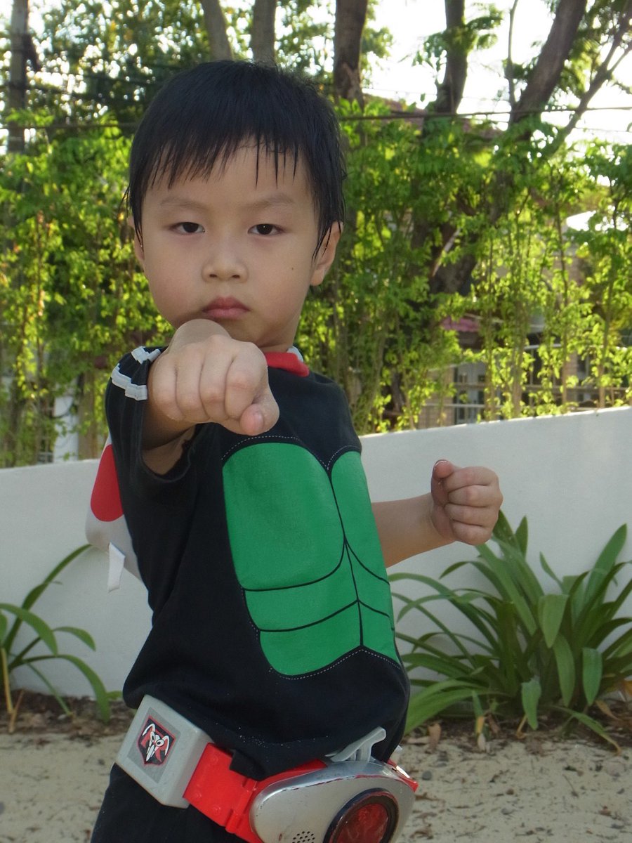 Jungyippy's tweet photo. คริสมาสนี้ฉันจะสาปเทอ https://t.co/GNIu4NLAat