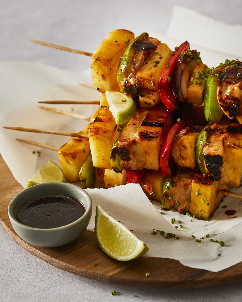 🍗Estas brochetas de pollo y patata al estilo hawaiano te dejarán sin palabras.

Encuentra los ingredientes y paso a paso en nuestro Instagram @Tefal_Es