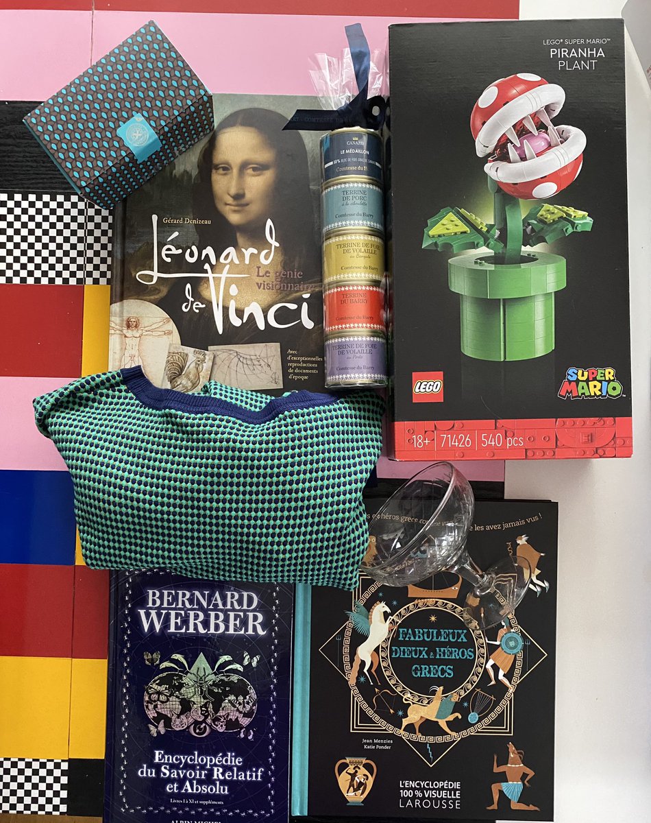 sixtiz92's tweet photo. Un super noël !!
#leonarddevinci #mythologie #LEGO #werber #chocolat,… https://t.co/5CqZZTOrUM
