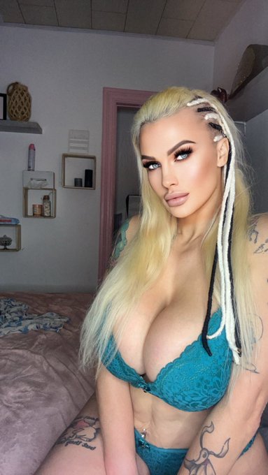 Check out my FanCentro... https://t.co/81xtzQdvEF https://t.co/s3Fx4YzcC3