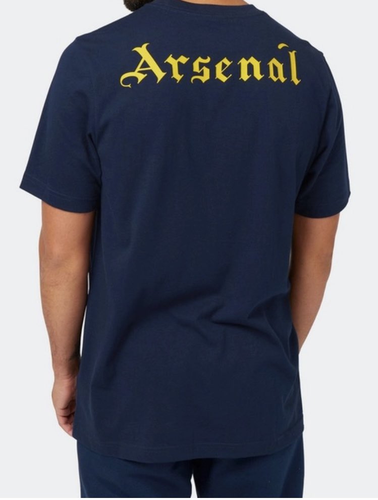 Jayp6181's tweet image. 🚨⛄️🎄 Christmas Giveaway!!!! I am giving away 
4 x @Arsenal Originals Tshirts as Christmas presents. 
You must Like, Repost and Follow me to be in with a chance to win!
Anyone can win one, wherever in the world you are! Winner will be chosen at 9pm tonight!
Ho Ho Ho! 🎅🏽🎄🎁
