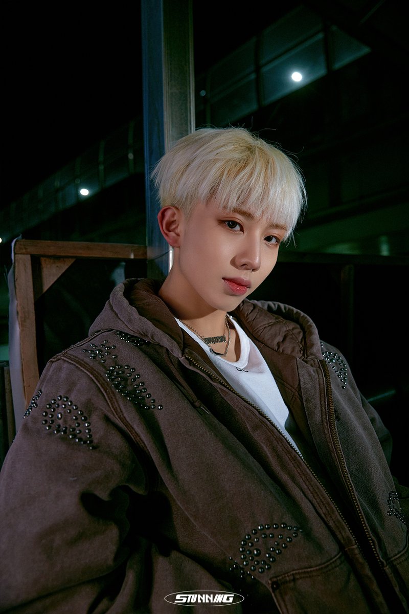 8TURN_official's tweet photo. 8TURN The 3rd Mini Album [𝗦𝗧𝗨𝗡𝗡𝗜𝗡𝗚]
CONCEPT PHOTO #2
YUN GYU

2024.01.09 6PM

#8TURN #EIGHT_TURN #에잇턴 #エイトターン
#윤규 #YUNGYU #ユンギュ
#STUNNING #스터닝 #RUPUMPUM #러펌펌 https://t.co/O0OlvKPYwX
