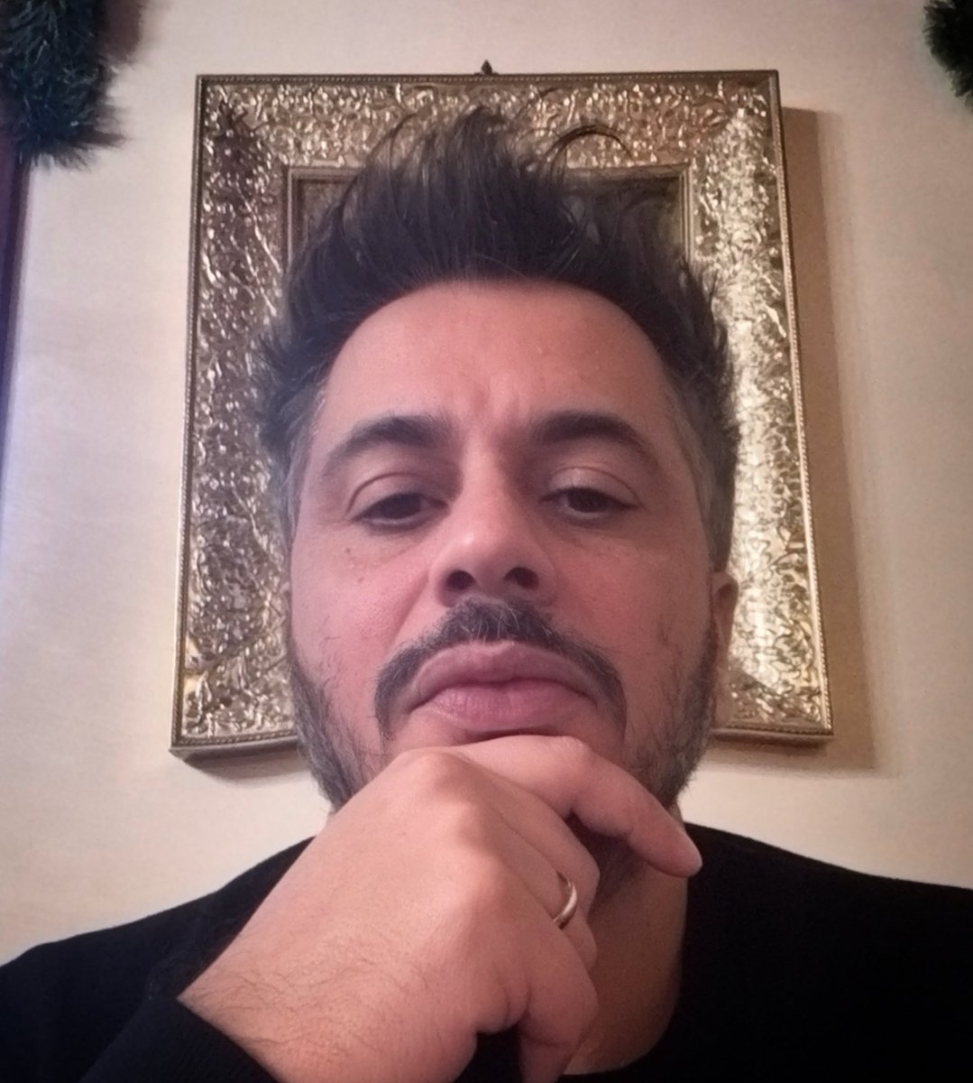 luigivircillo's tweet photo. Buon Natale sognatori. https://t.co/HL95M30La1