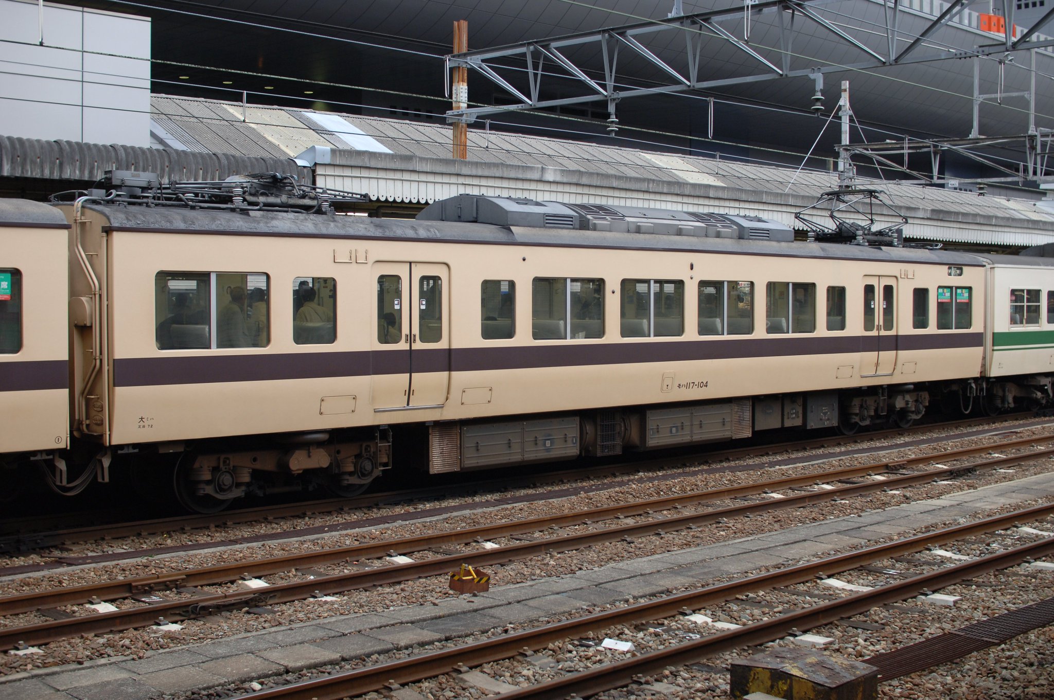 国鉄番号板モハ１１７−３９ GCMRV5FbAAALmGY.jpg:large