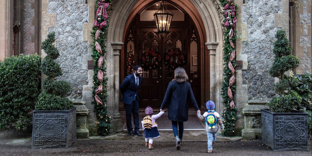hp_hotels's tweet photo. From all of us at Hand Picked Hotels, we wish you a wonderfully Merry Christmas filled with cherished time spent with those closest to you..π
#HandPickedHotels #MerryChristmas #Christmas2023 https://t.co/u27kGUO1Ka