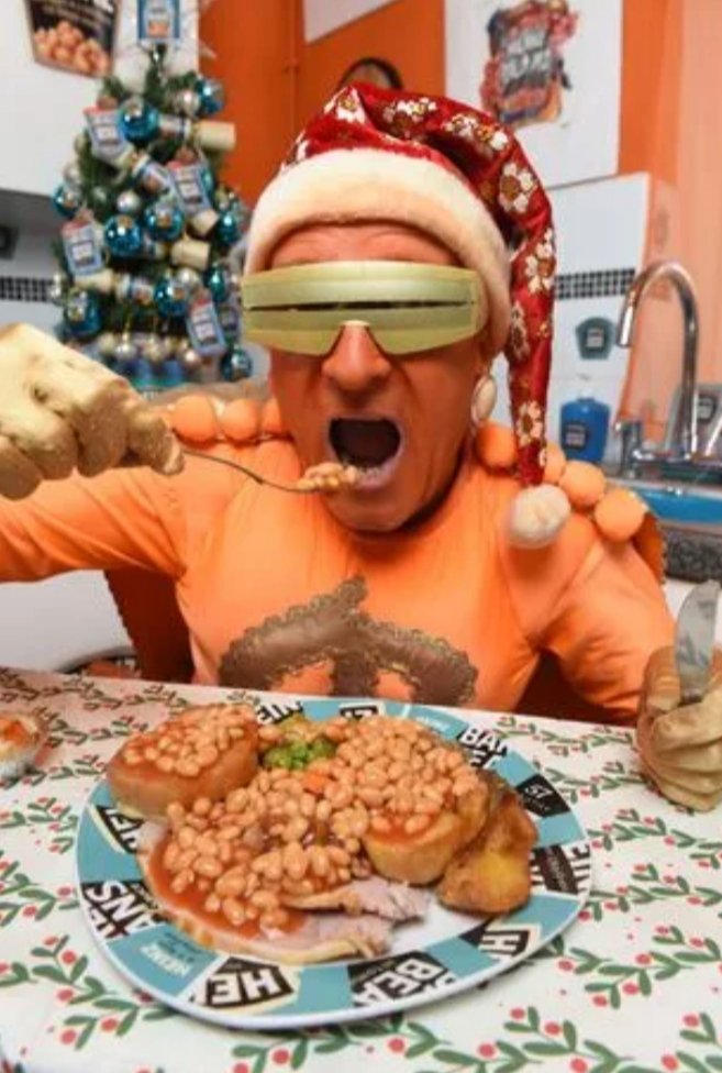 President_Wales's tweet photo. @KevJohnscymru Merry Christmas to you too my dear good friend Kev! Have one wonderful day! 🧑‍🎄🎄 https://t.co/XmNd71kJxD