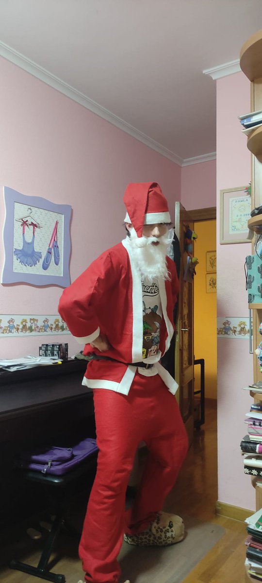 jnachog's tweet photo. Feliz navidad gentuza https://t.co/mv0wmP1zxu