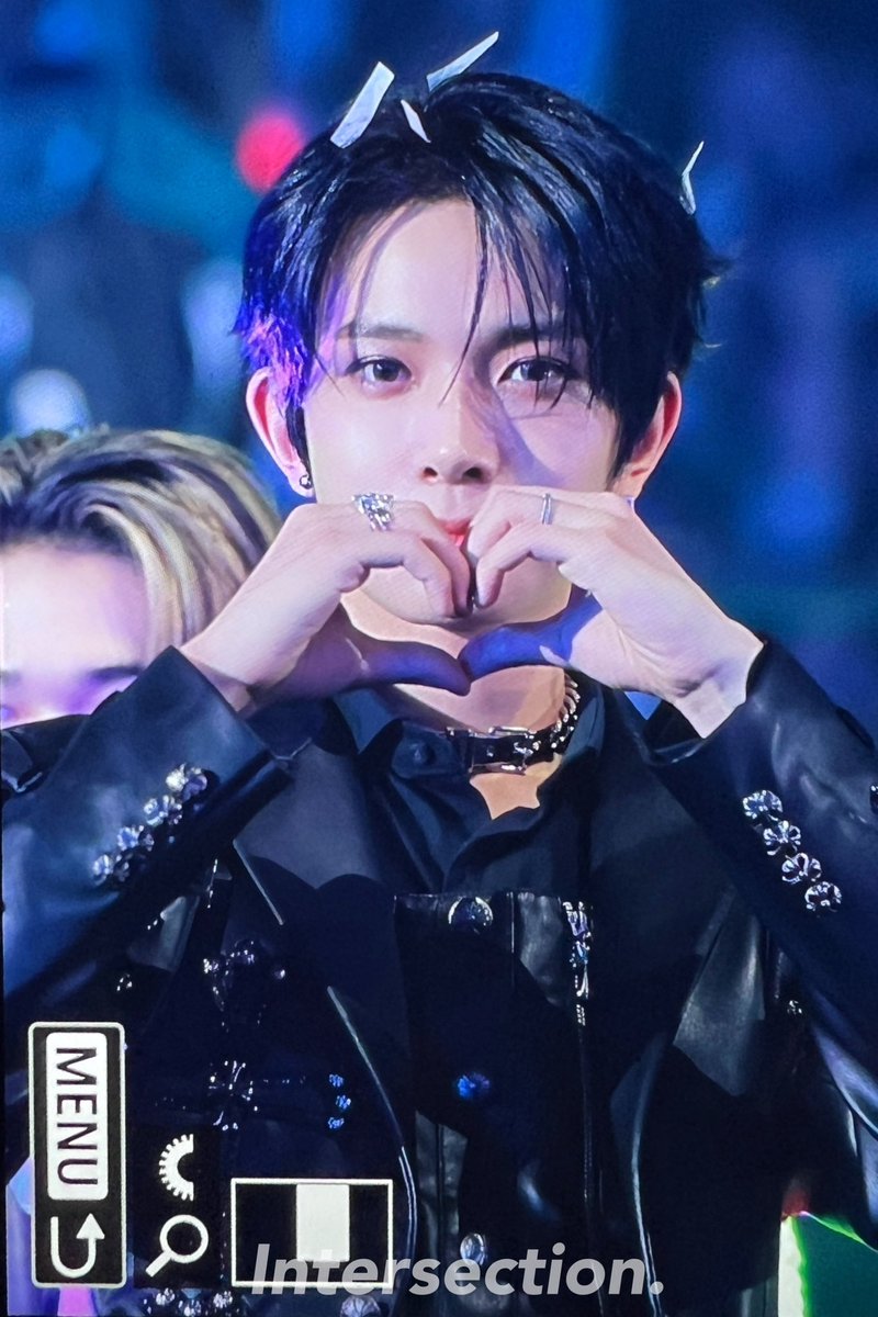 intersection(fan acc) tweet media