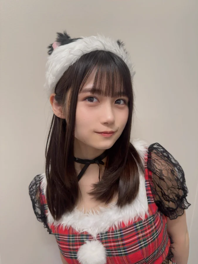 Asian girl Christmas costume