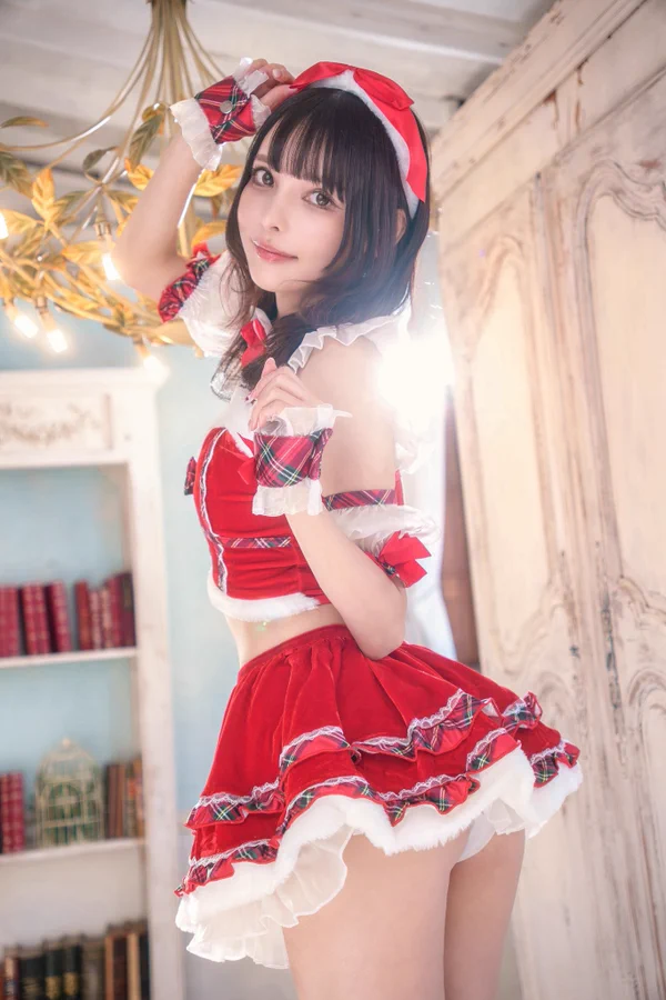 Asian girl Christmas costume