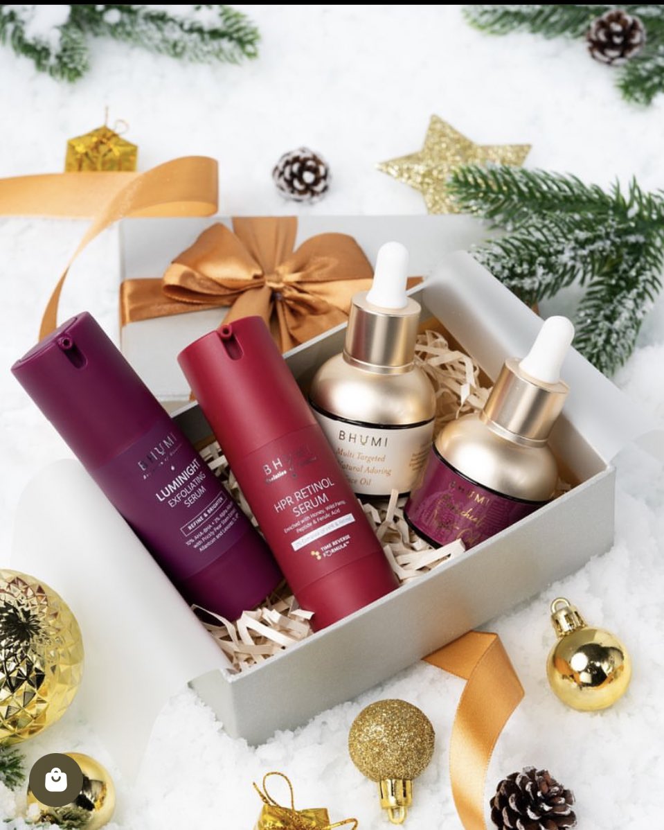 ‼️ GIVEAWAY CHRISTMAST EDITION WTIH SKINCARE BHUMI 🎄
.
Bhumin mau bagi-bagi hadiah NATAL khusus menutup akhir tahun ini ahh🎅
.
Cara ikutannya gimana? Cek next tweet ya⤵️ tapi sebelum lanjut jgn lupa 🔁 &amp;❤️ dulu biar yg lain tau jg !