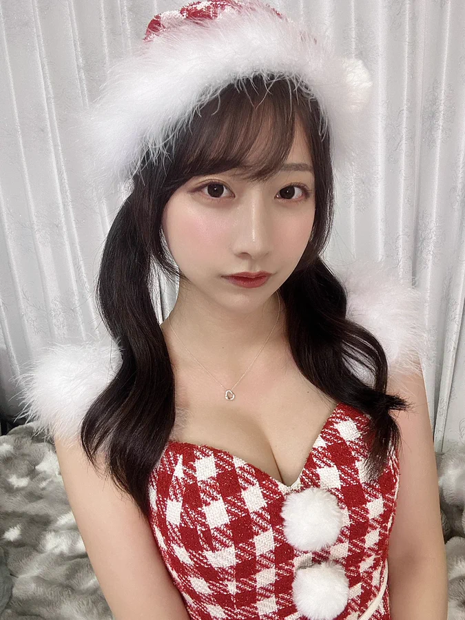Asian girl Christmas costume