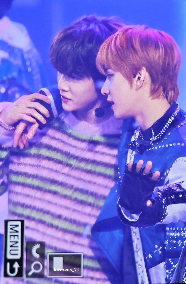 lovezeus71's tweet photo. 231225 가요대전 #정우 #성찬

형제즈🫶🏻

#JUNGWOO #SUNGCHAN #NCT127 #RIIZE #NCT #ジョンウ https://t.co/QxqNrvGCbK