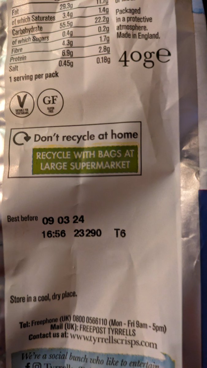 Love to see this labelling on @Tyrrells about #Recycling....Taking them home and do as they suggest #PlasticRecycling ☺️