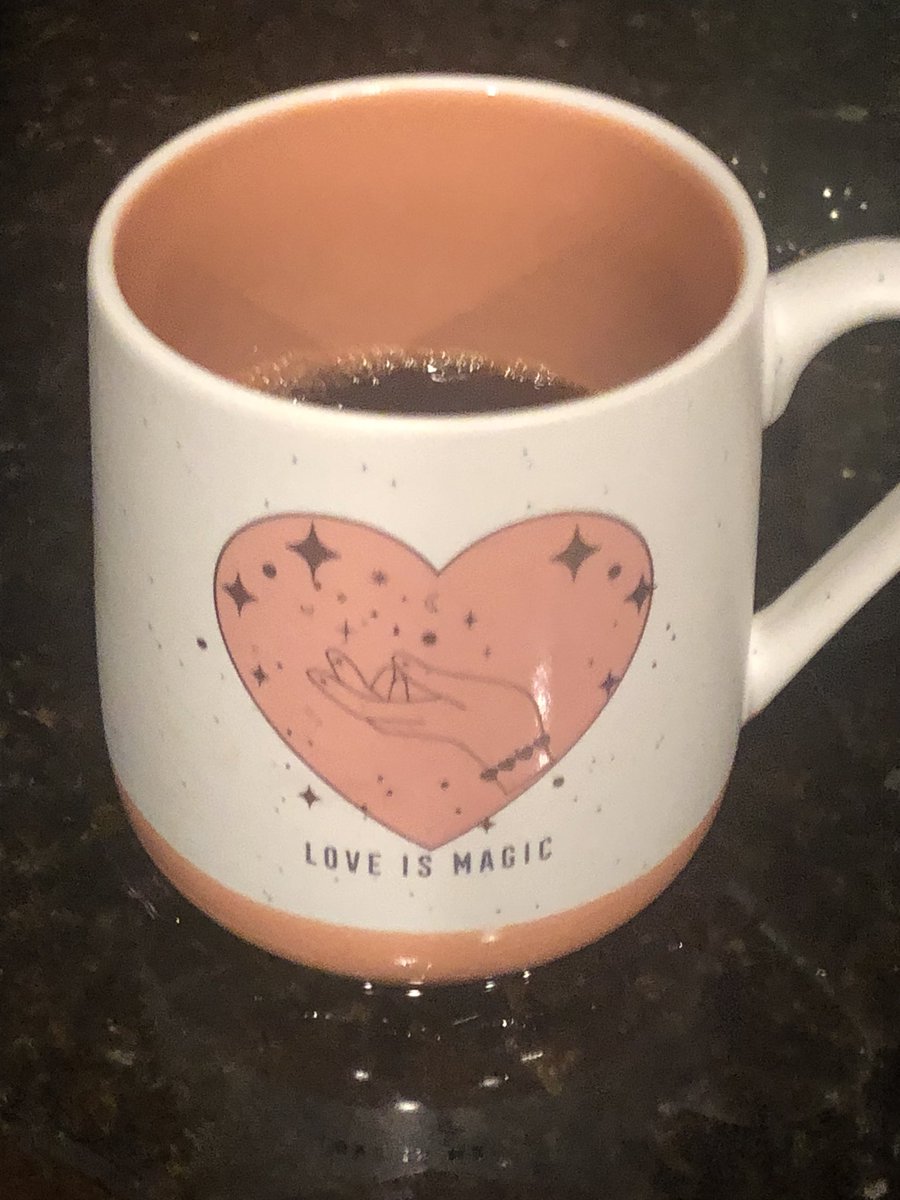 dotCom243's tweet image. Rockin’ this mug fo today
Gonna be HOLLY and JOLLY out here 👏