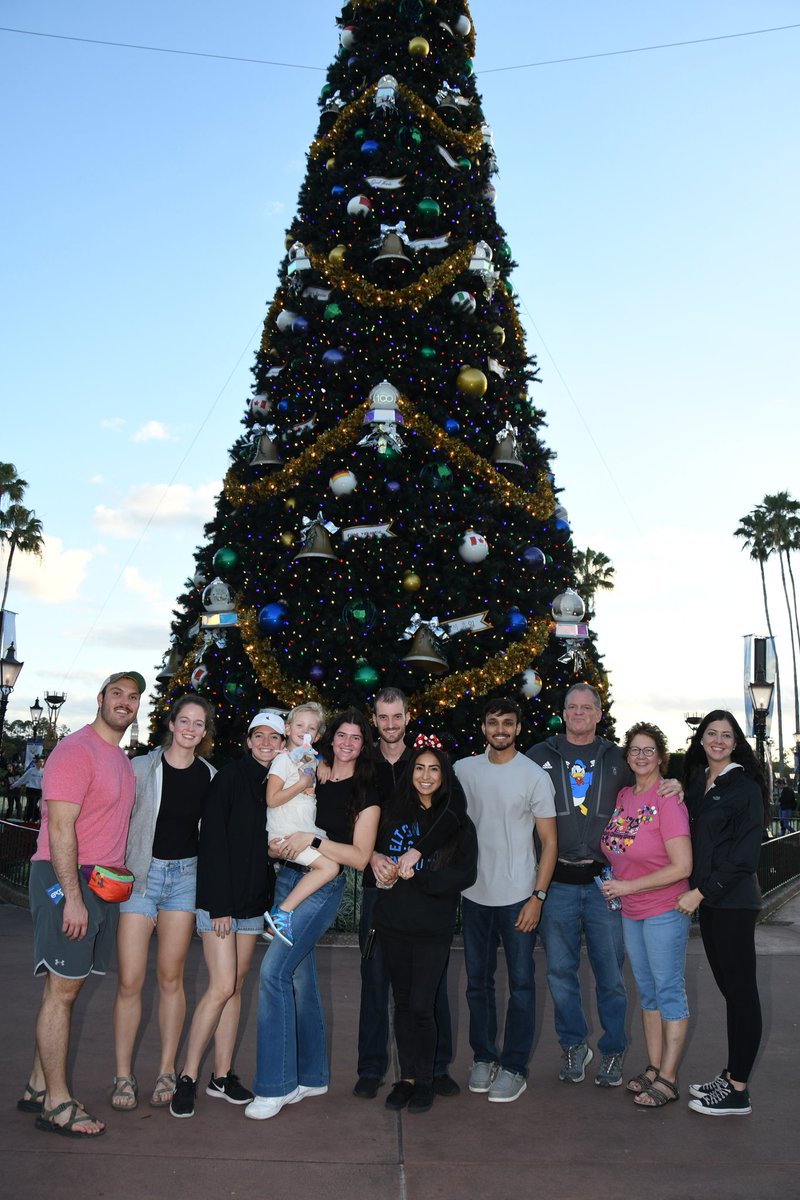 Wishing everyone a Merry Christmas!