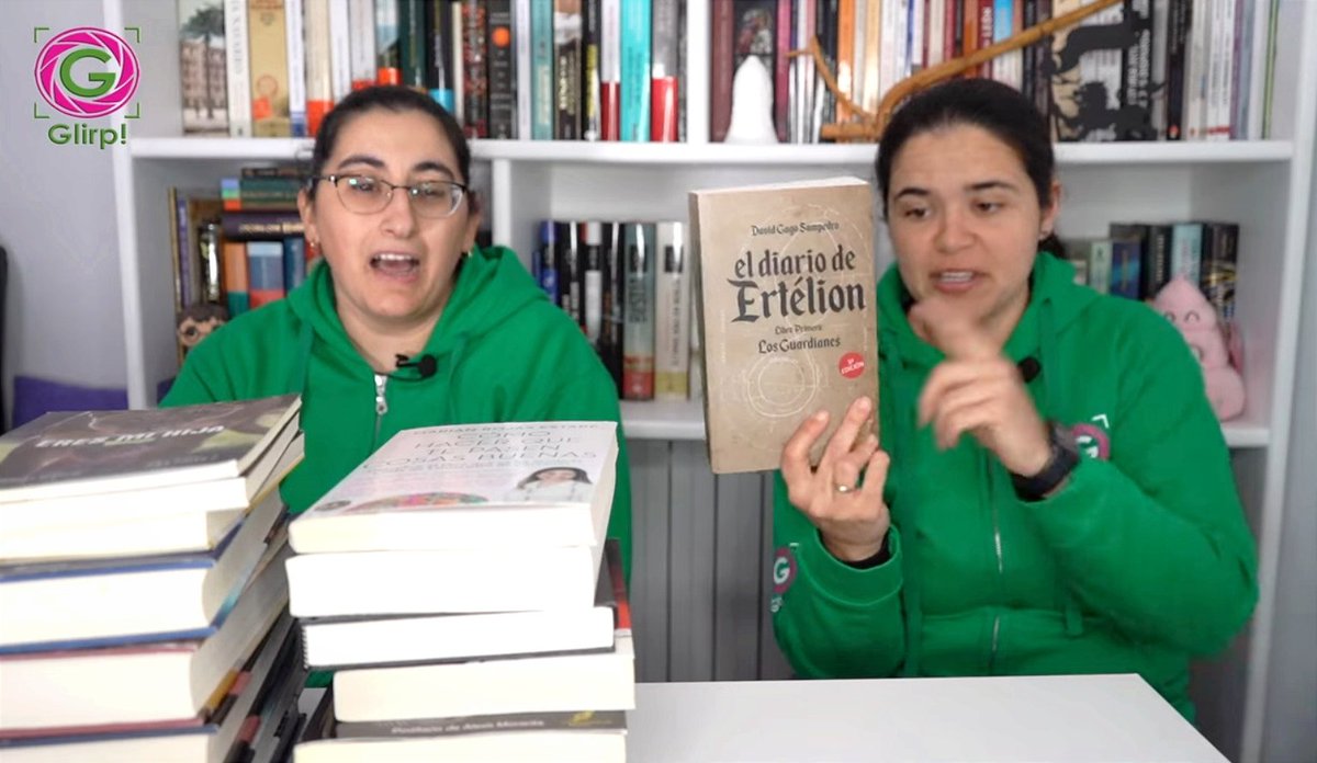 Las chicas de <a href="/GLIRProd/">Proyecto GLIRP</a> nos cuentan, en su top de lecturas 2023, que ya han comenzado a leer "Los Guardianes", adentrándose en el universo de "El Diario de Ertélion". Puedes verlo a partir del minuto 20:26 en el link:
youtu.be/LzCD97j3KY8?si…
¡Gracias chicas!

#libros #sagas #leer