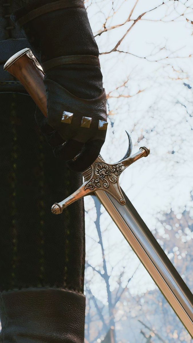 Luxurme_12's tweet photo. @kalisdice Luego está #ProyectoEnemies, una historia de alta fantasía con romance de enemies to lovers, donde une caballere tendrá que cooperar con uno de los asesinos más mortíferos del continente, para buscar respuestas a su pasado y detener una amenaza que se cierne al mundo https://t.co/1I27qkLlSb