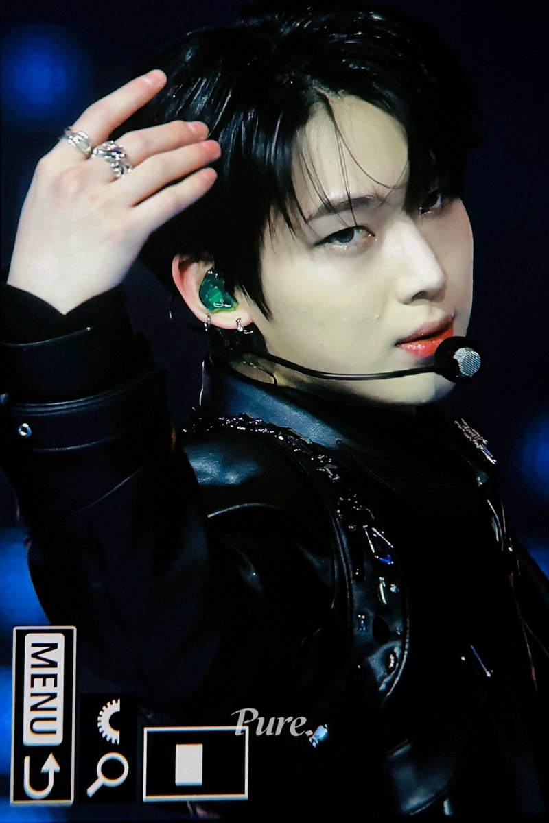 pure030624's tweet photo. 231225 가요대전
#ENHYPEN #엔하이픈 #SUNOO #선우 #ソヌ https://t.co/VrsulafNBE
