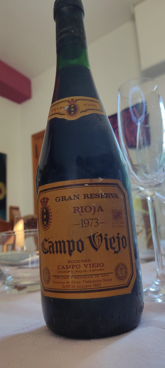 Ojo.
Celebrem 50 anys del inici de la carrera espacial espanyola.