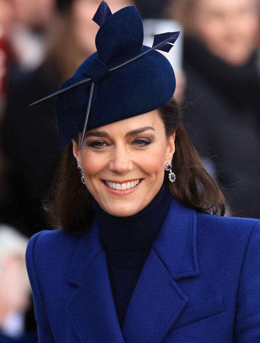 The Princess of Wales looks absolutely stunning this morning!😍💙