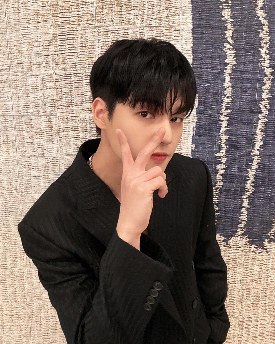 1024updates's tweet image. [📷] 231225 | WOOYOUNG 

#ATEEZ #에이티즈 #WOOYOUNG